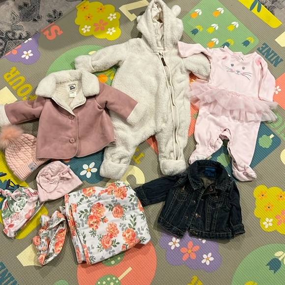 Carter's Other - 0/3 Girl winter bundle